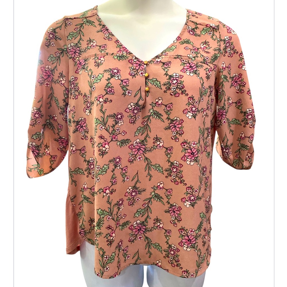 02) Floral V-Neck Women's Top - Pink